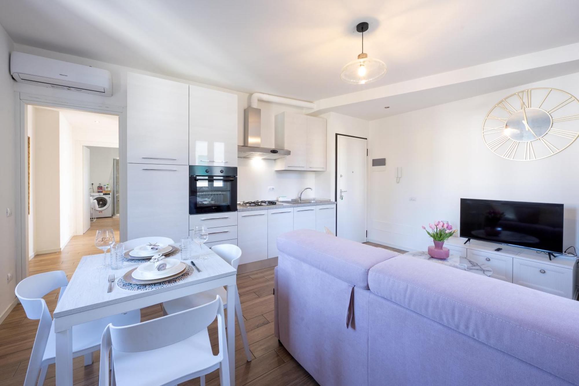 Lora Diamond Suite ,Free Parking, Self Check In,3 โกโม ภายนอก รูปภาพ
